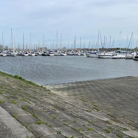 In By The Harbor *